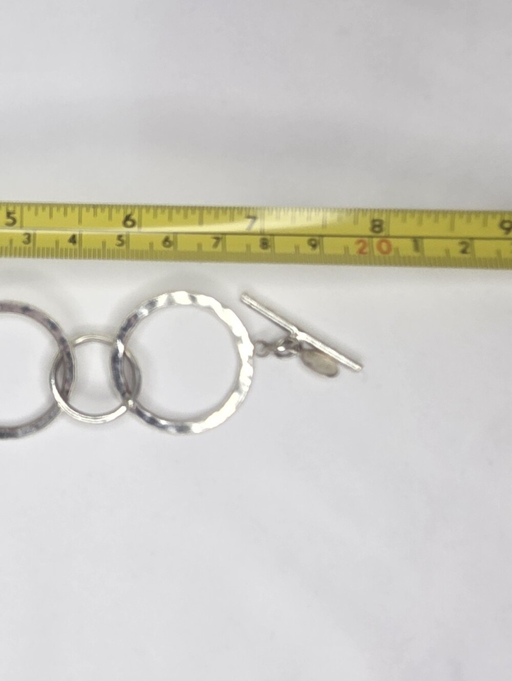 Express Silver Open Link Circle Bracelet - Picture 4 of 4